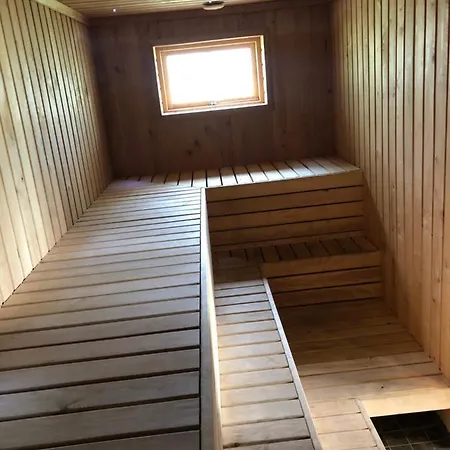 Tammenurga Puhkekeskus *